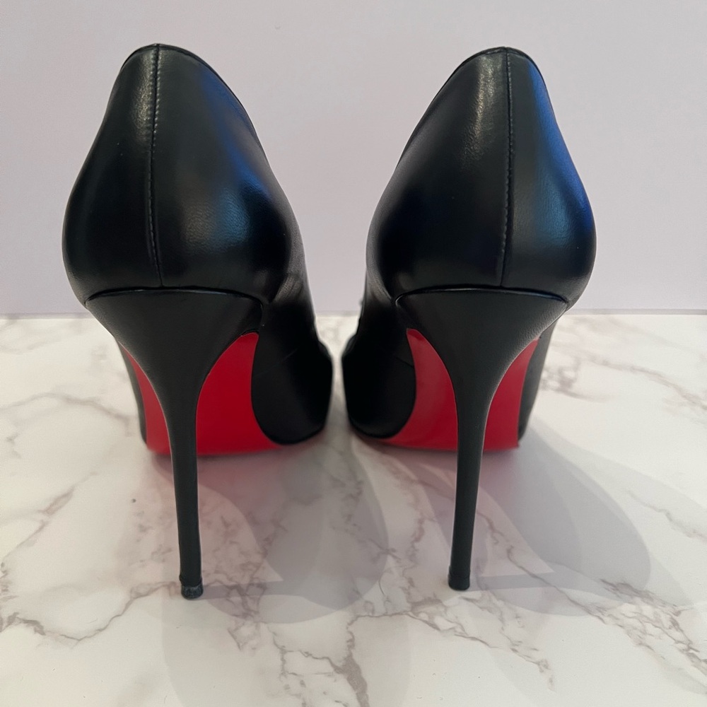 Christian Louboutin Elipi Nappa Rouched Toe, Size EU 37.5 / US 7.5 - Picture 3 of 8